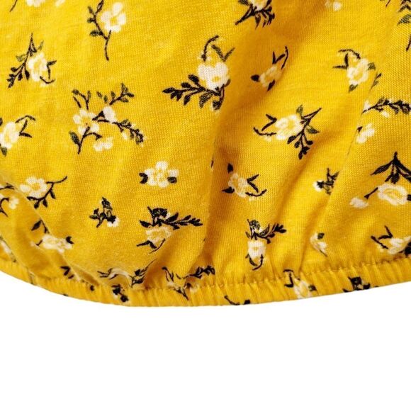 2/$20 Ardene Yellow Floral Pattern Top Blouse Size: Small - Picture 8 of 8